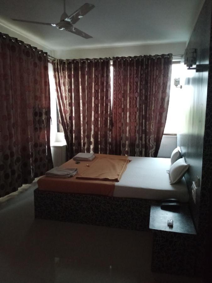 Malhar Palace Hotel Shirdi Εξωτερικό φωτογραφία